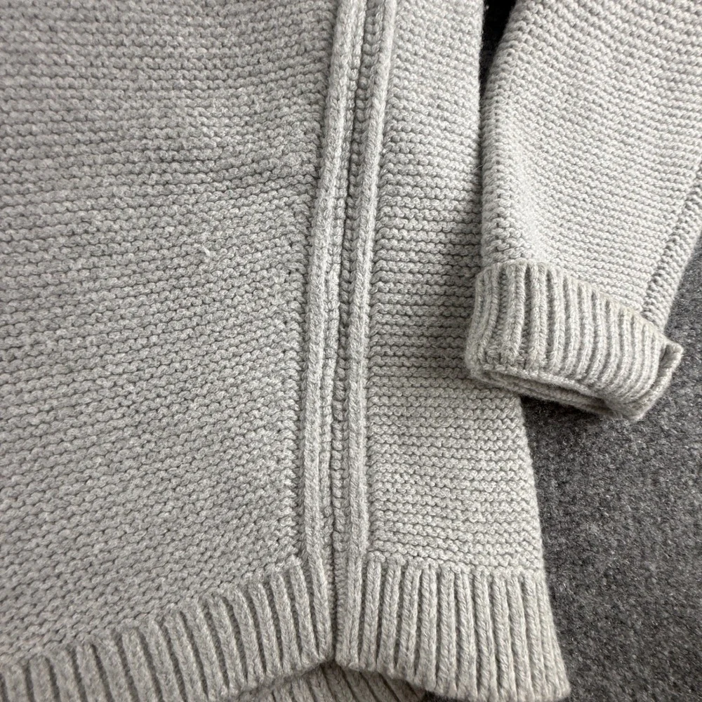 Banana Republic Gray Chunky Knit Crew Neck Sweater Womens Medium High Low Hem